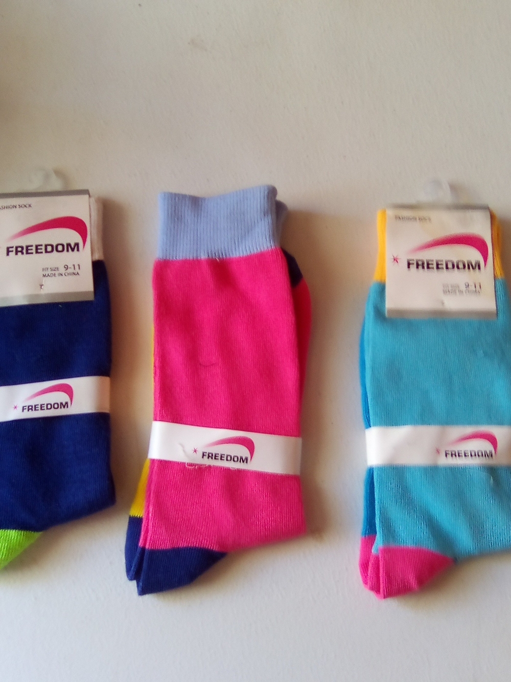 Men's Bright Pink Crew Socks ( Bag B )